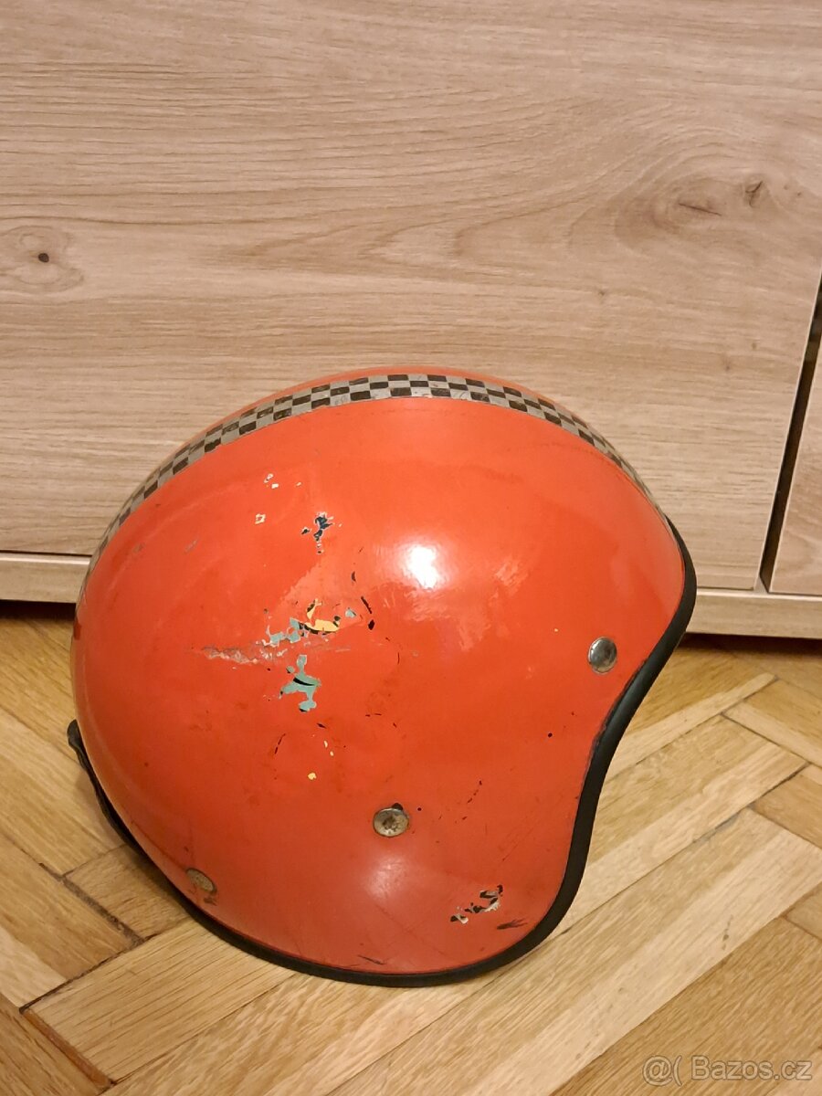 Přilba na veterána, retro přilba- JAS PARDUBICE- malá - 6