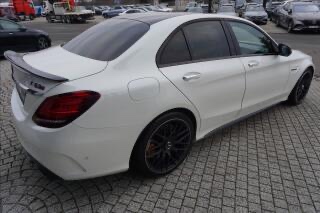 Mercedes-Benz Třídy C 4,0 AMG C63 S - 6