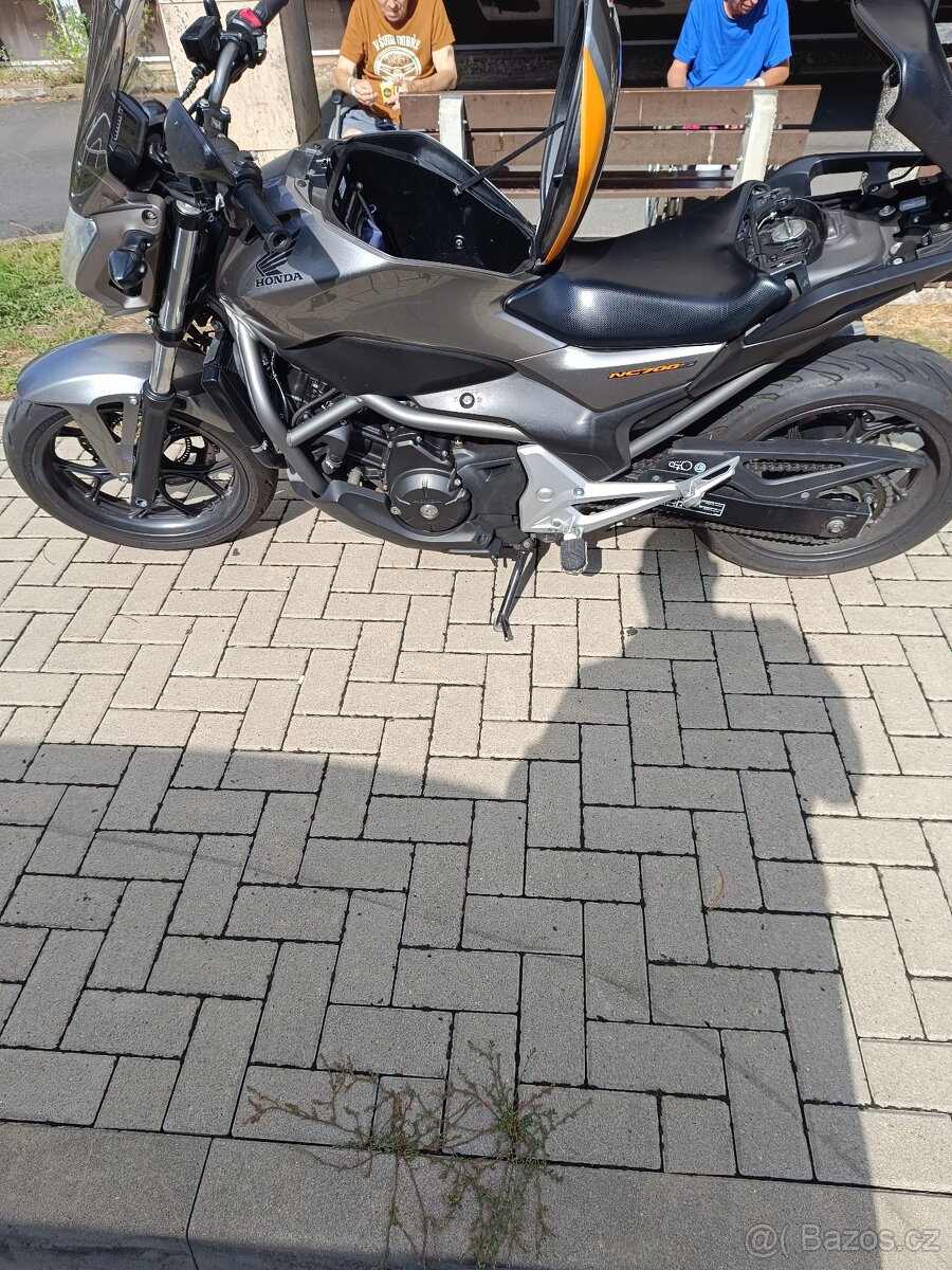 Honda NC 700 DCT - 6