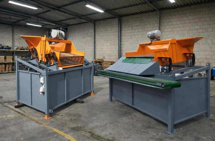 PROFESIONÁLNÍ TŘÍDIČKA ZEMINY A KAMENE Dvousítný . - 6