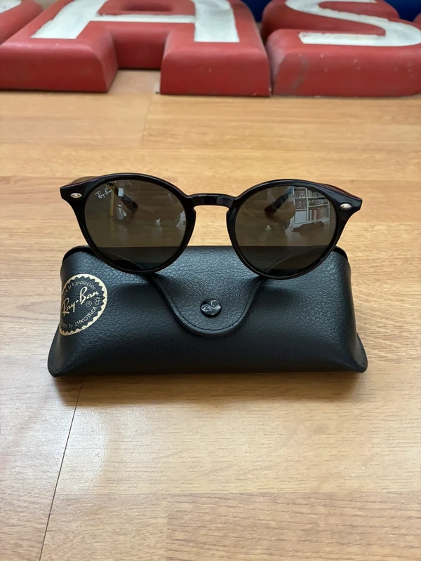Sluneční brýle značky Ray-Ban - 6