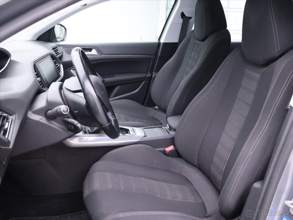 Peugeot 308 1,2 PT 96kW Allure LED Navi (2017) - 6