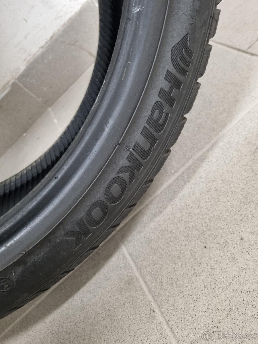 Zimní Hankook 255/35/R20 2ks - 6