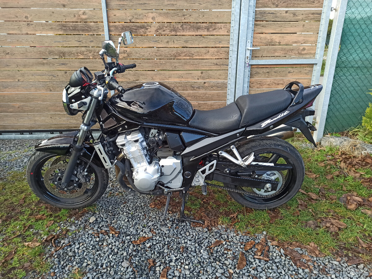 Suzuki GSF 650 Bandit R.V.2009 - 6