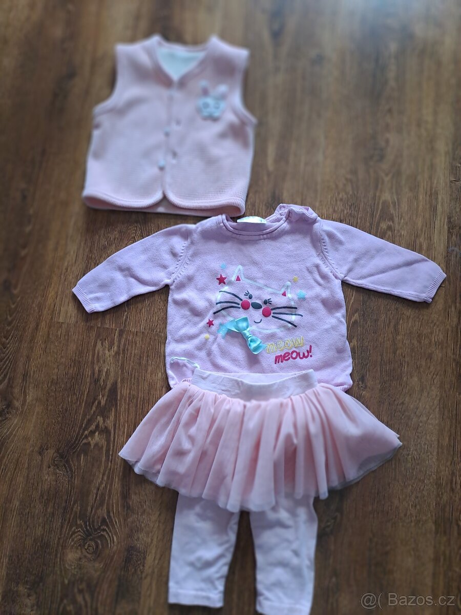 Balíček oblečení vel. 74 (50 ks) - 6