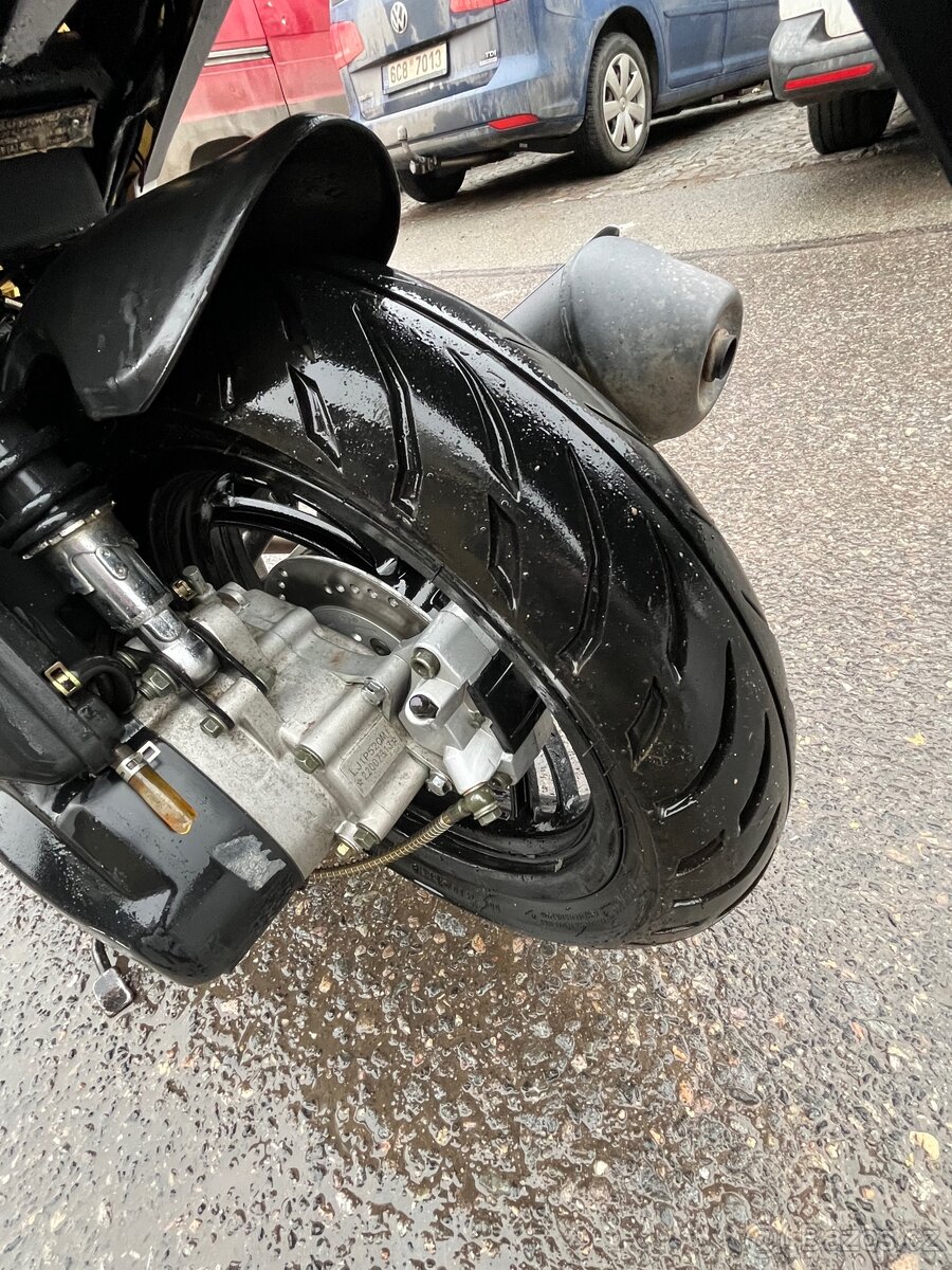 Skútr LONGJIA TREVIS 125 - 6