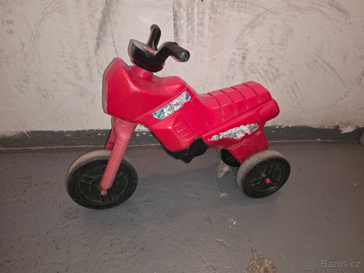 Odrážedlo motorka. Červená. - 6