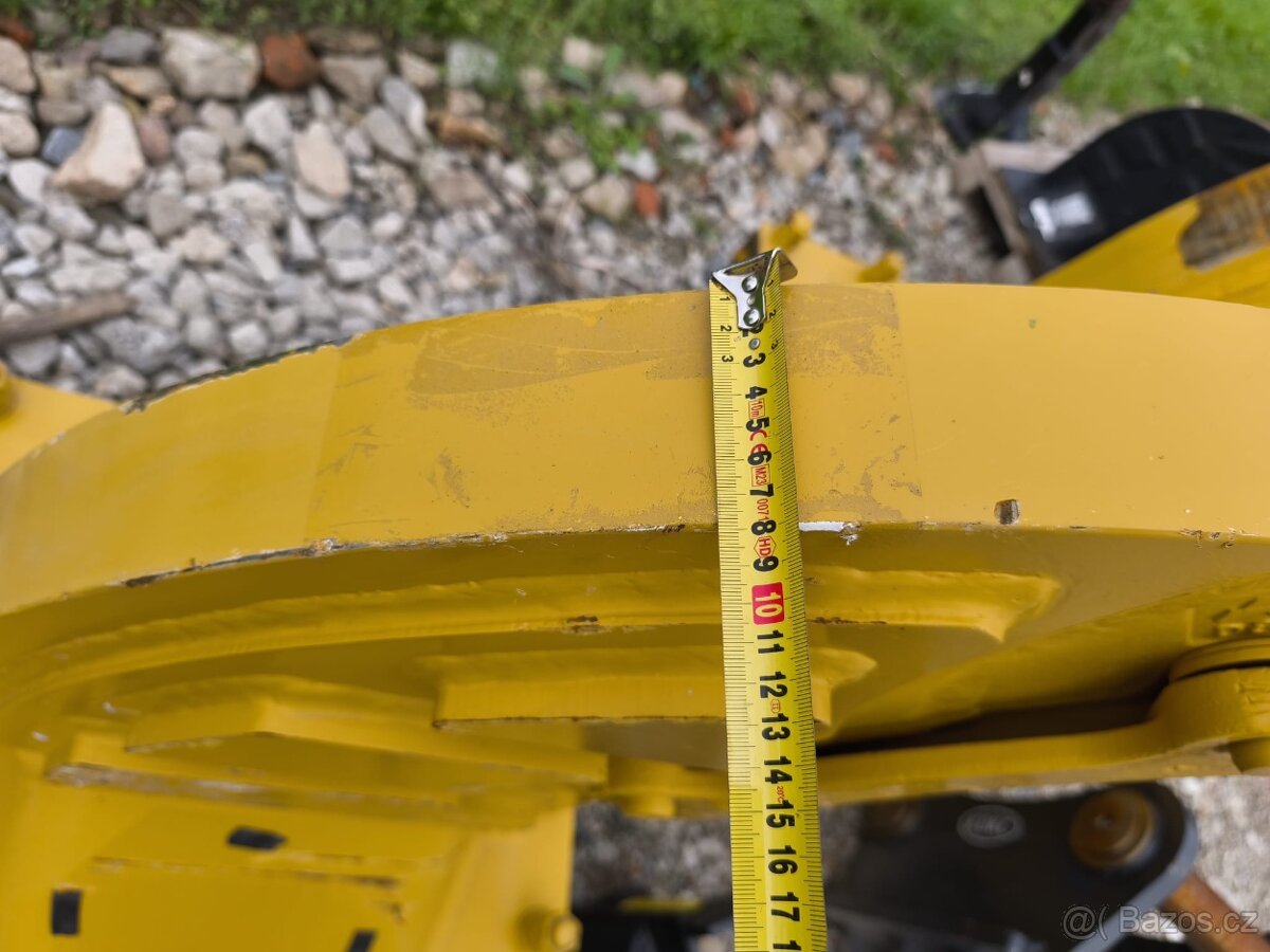 Rozrývák pro bagry 20-36t - 6