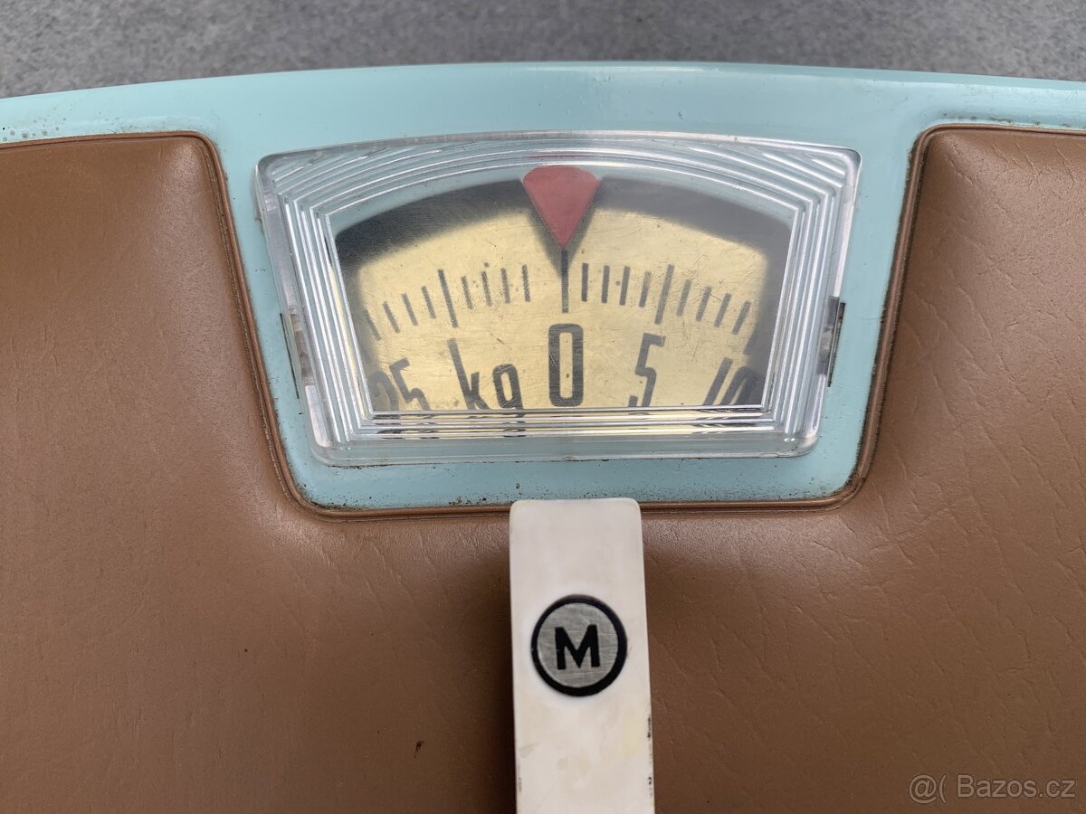 Stará osobní váha - 1971 - 6