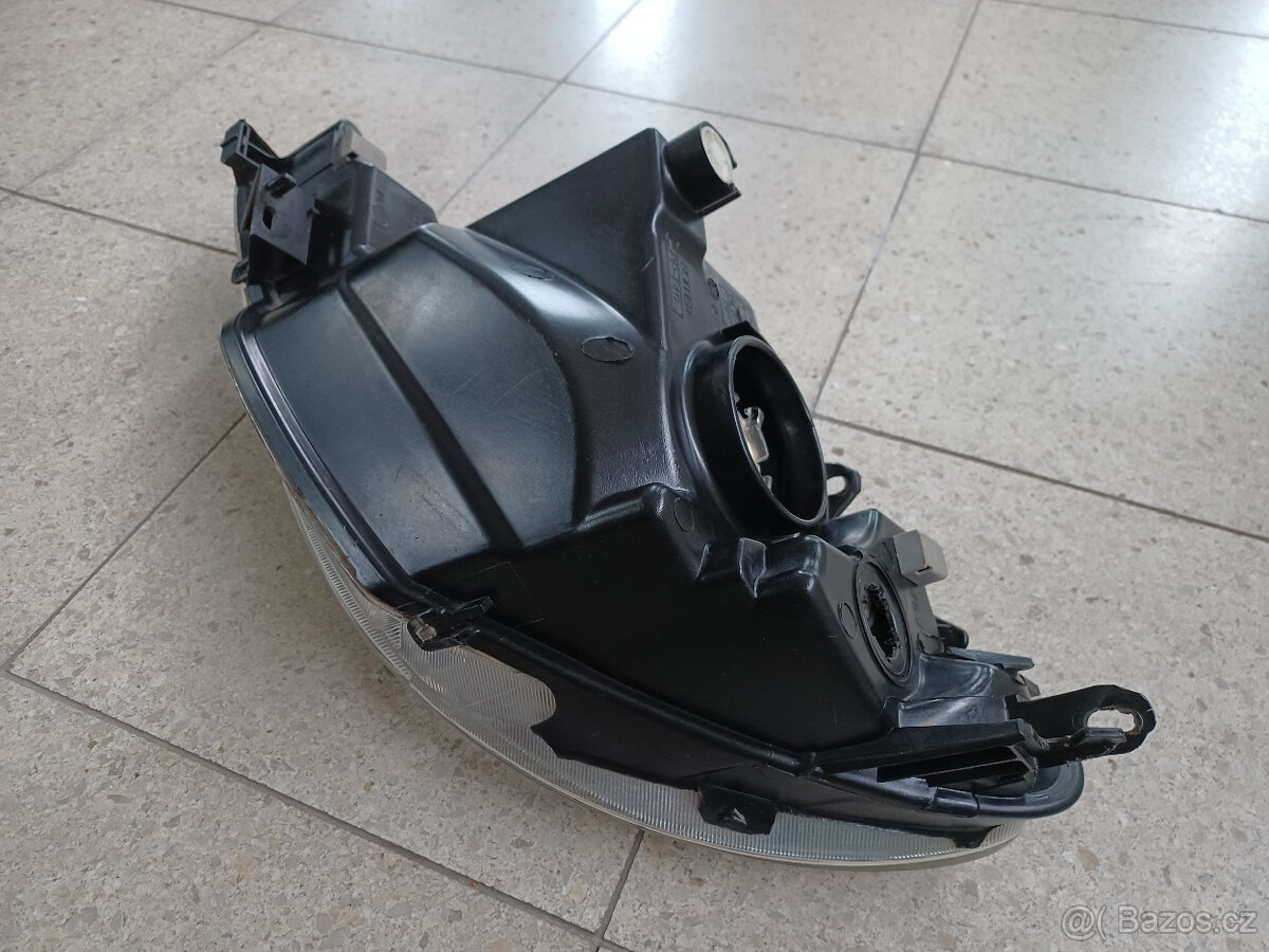 Peugeot 206 pravé přední světlo original Valeo - 6