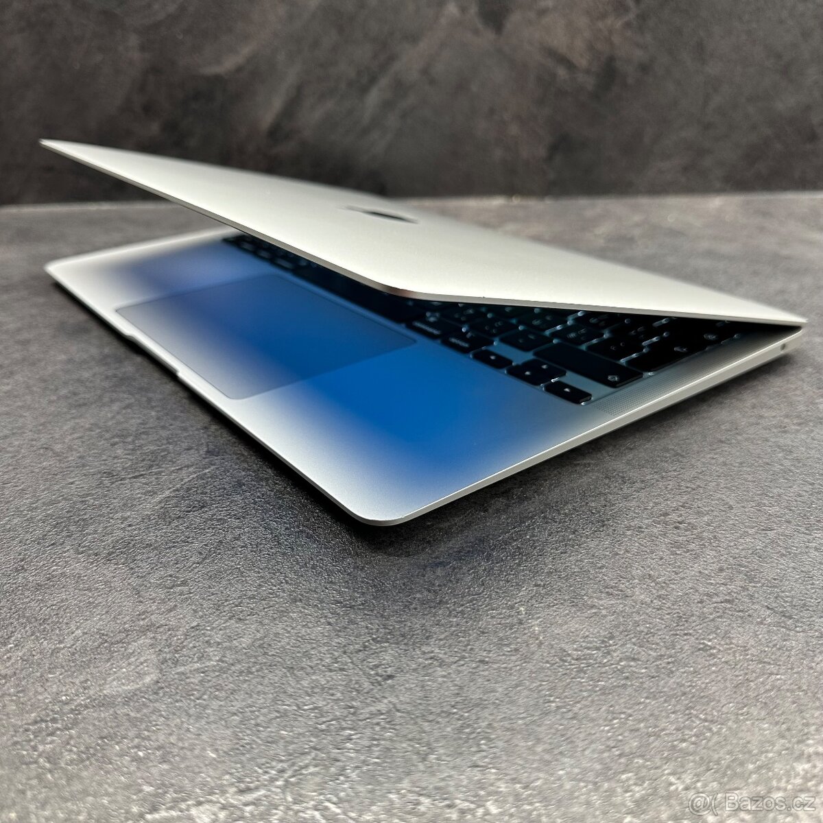 MacBook Air (8GB | M1 | 256gb | 13,3") - 6