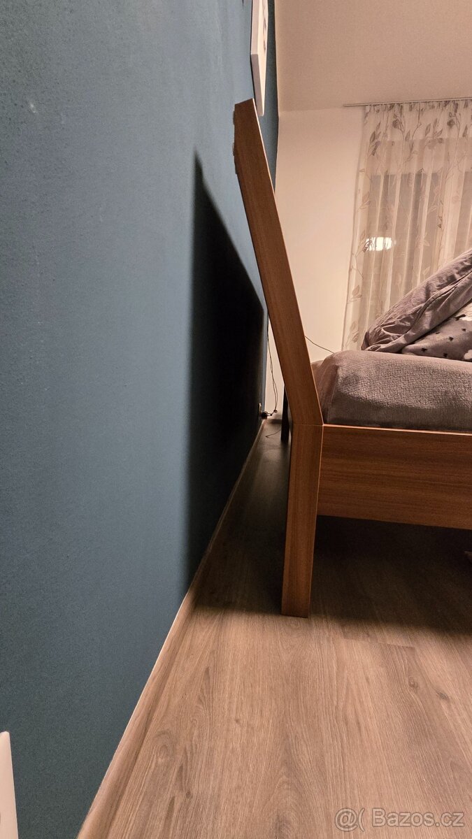 Manželská postel IKEA NYVOLL - 6