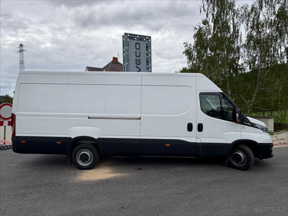 Iveco Daily 3,0 35S18HA8V 16cm3 (2022) - 6