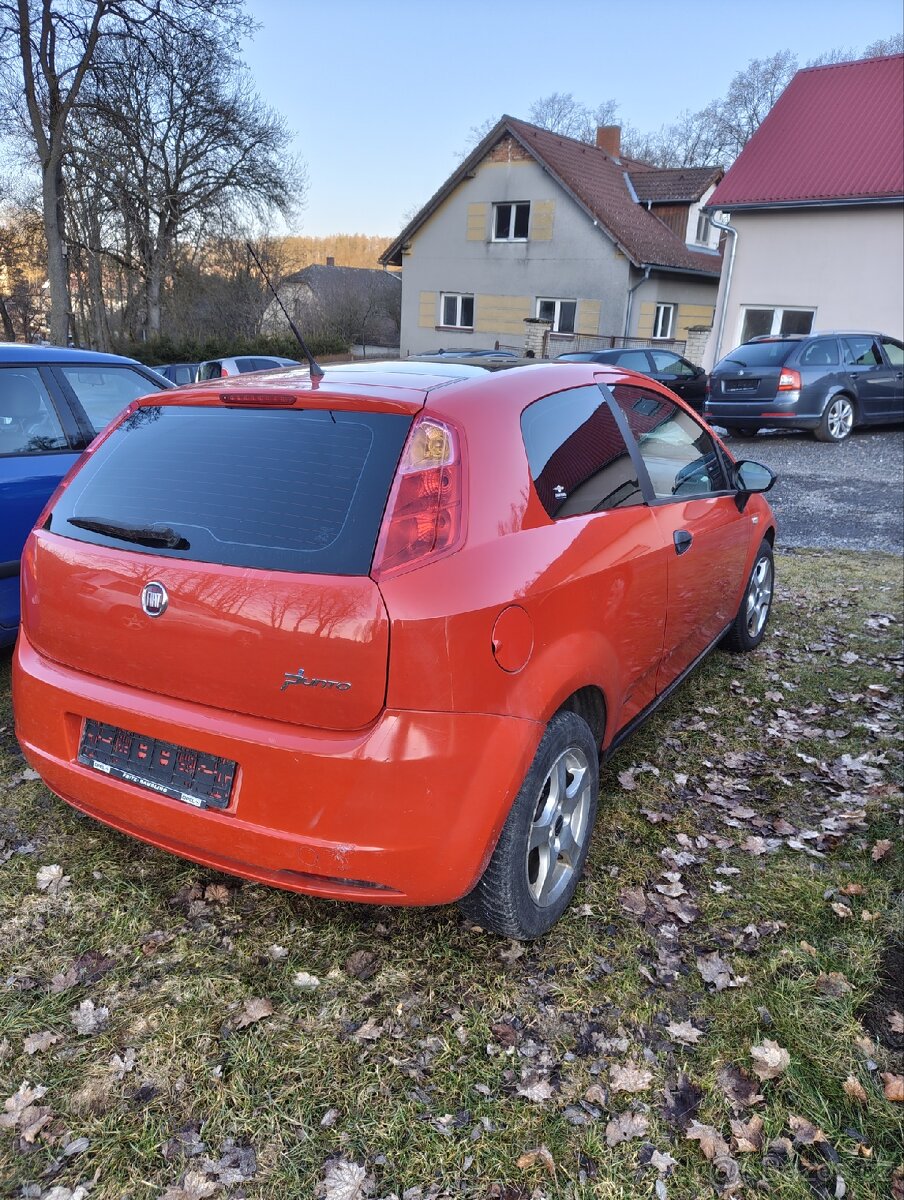 Fiat Grande Punto 1.2 8v - 6