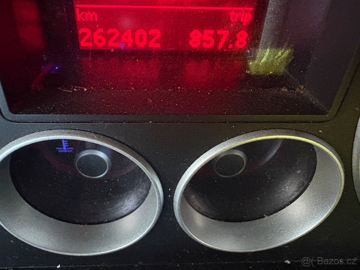 Prodám vyměním Golf 5 GTI 2.0 TFSI bwa Stage 3 Stk 2027 R.v - 6