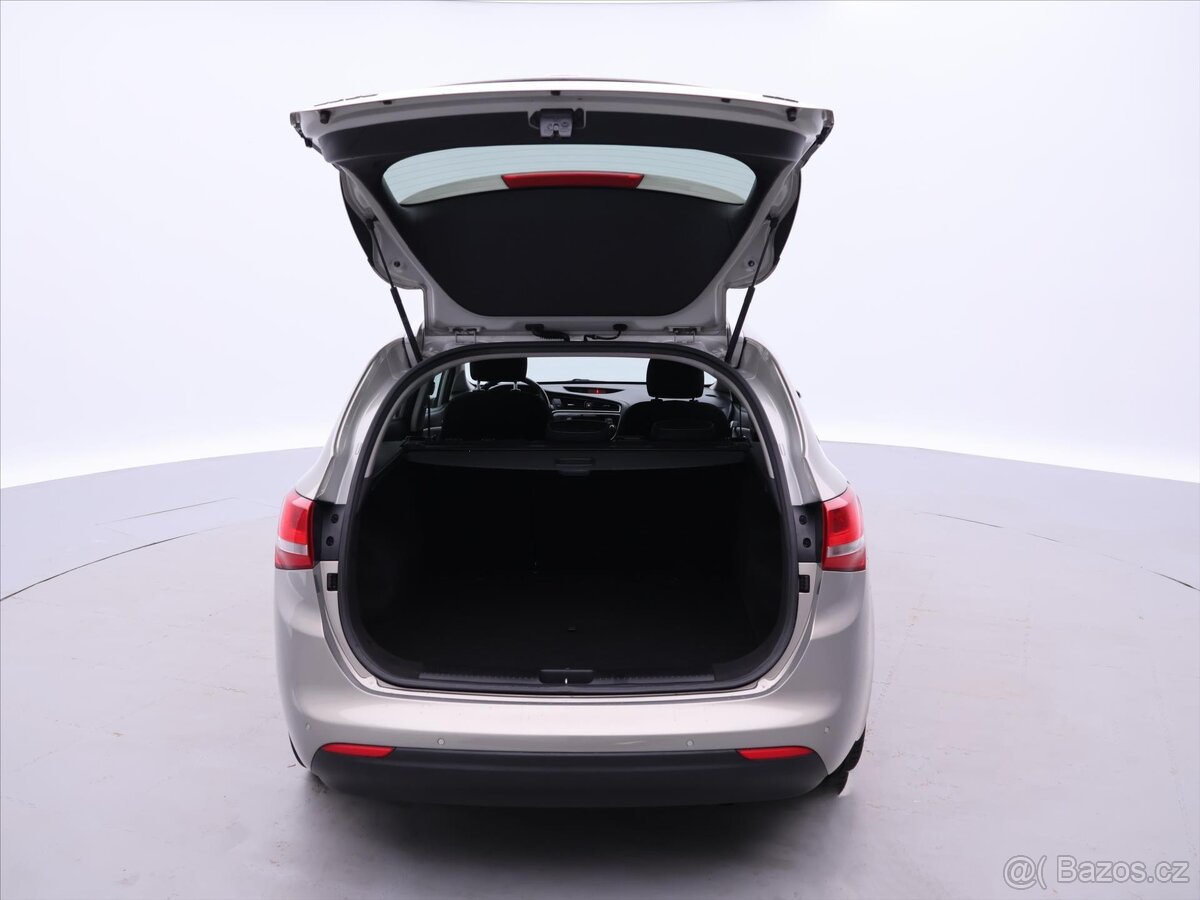 Kia Ceed 1,6 CRDi 100kW Exclusive CZ (2016) - 6