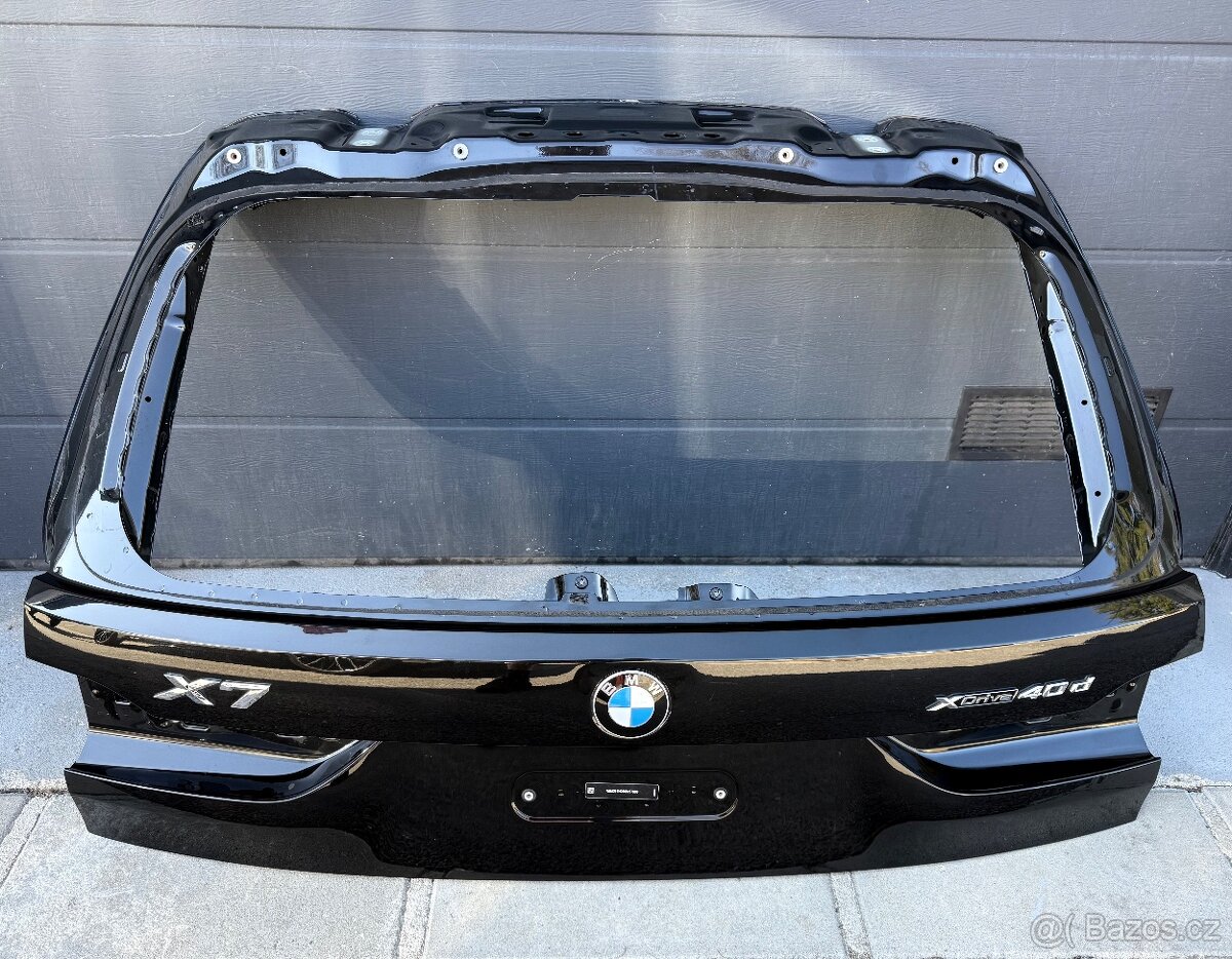 BMW X7 G07 víko kufru - 6