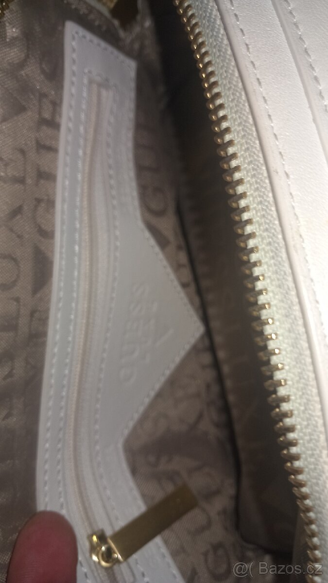 Kabelka Guess Luxe - 6