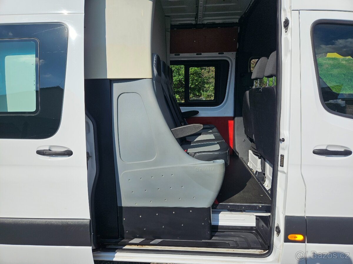 Mercedes-Benz Sprinter 2.2 CDI 7 míst - 6