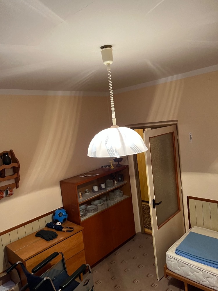 NÁBYTEK ZDARMA - ZA ODVOZ - 6