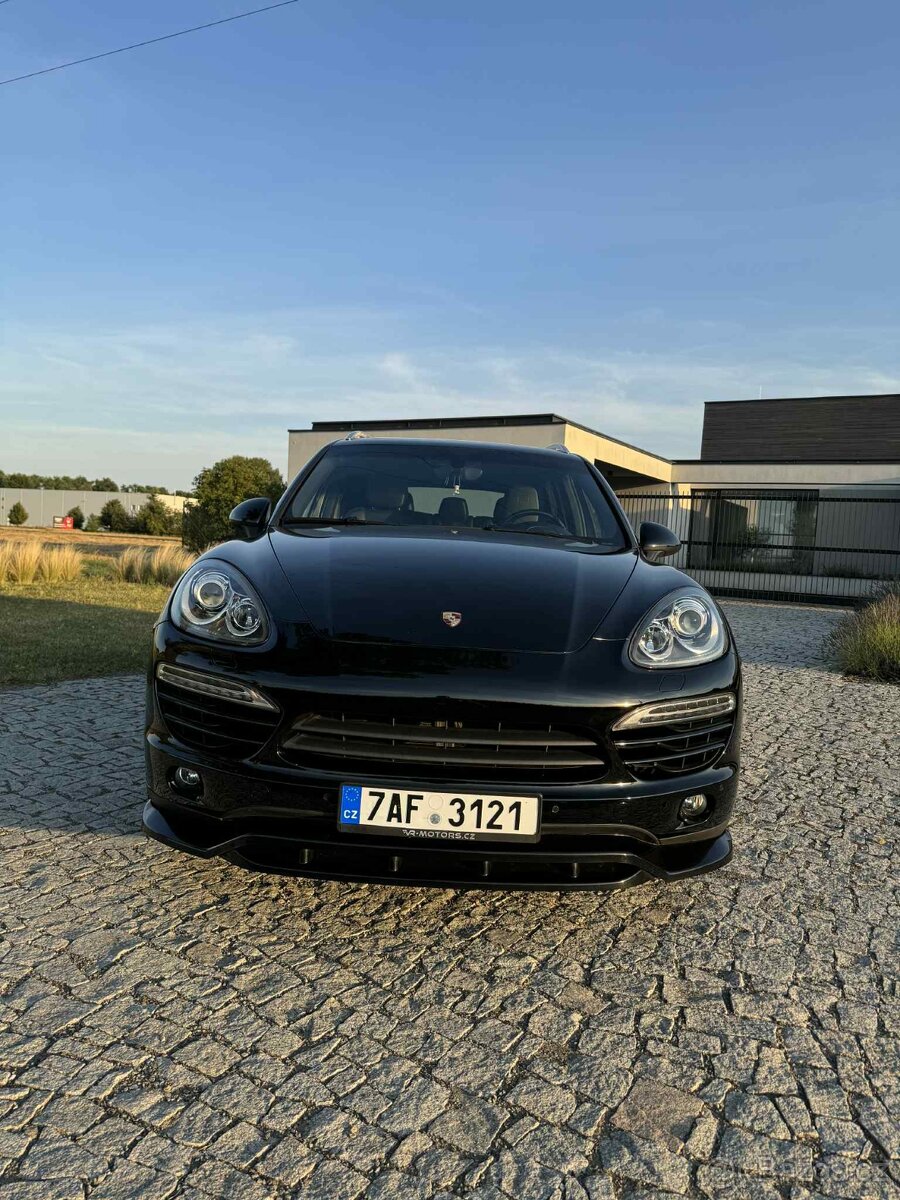 Porsche Cayenne - 6