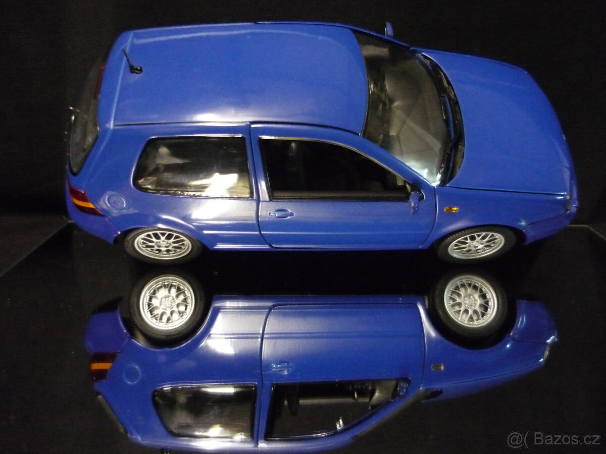 Volkswagen Golf GTI 1,9 TDI VW Revell 1/18 - 6