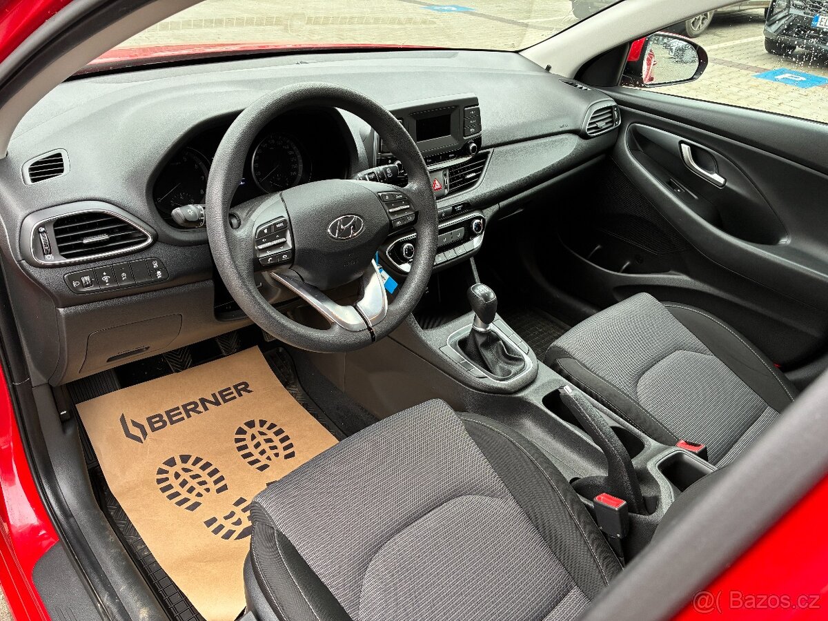 Hyundai i30 HB 1.5DPI 81kW TAŽNÉ ČR 1MAJITEL ZÁRUKA - 6