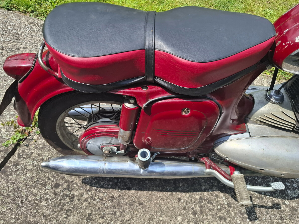 Jawa 350 354 kývačka patina r.v. 1960 - 6