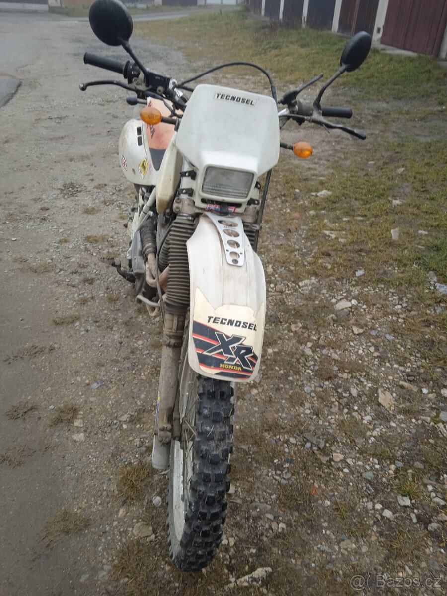 Honda Xr 600 r, Zamluvené - 6