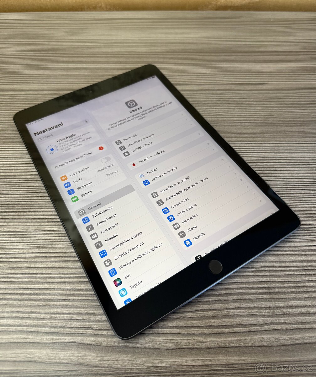 Apple iPad 7 32GB Space Gray, top stav - 6