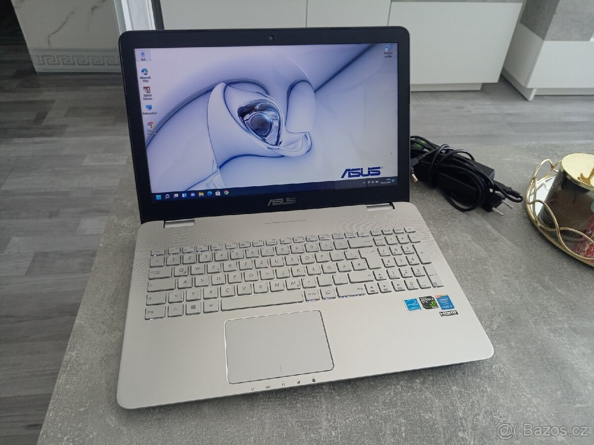 Asus N551JK - 6