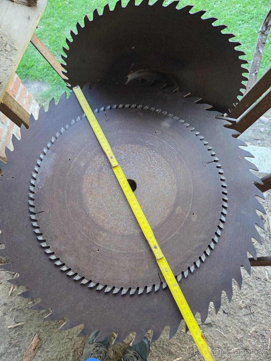 Cirkulárka 5.5 kW s kolébkou, 3 pláty - 6