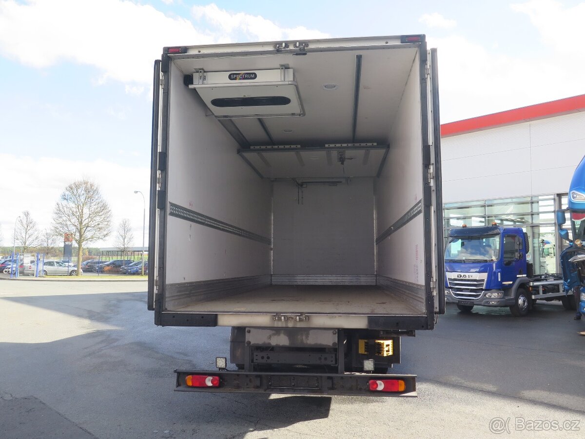 DAF LF 260 FA 12t. mrazák - 6