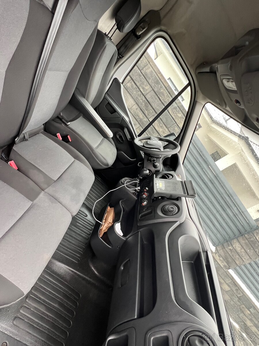 Prodám Renault Master 2.3 107kw rok 2019 - 6