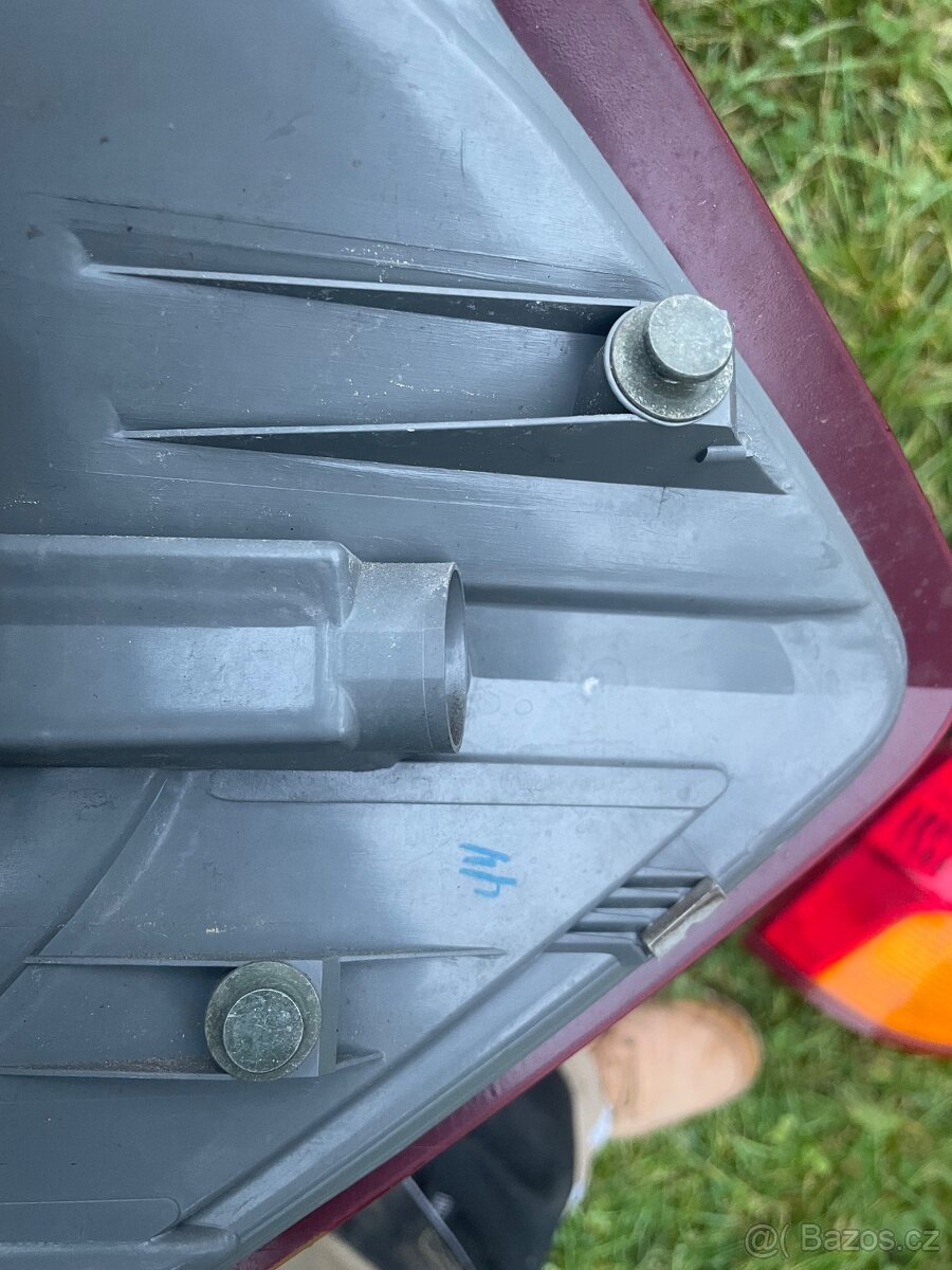 SUBARU Legacy & Outback BP 03-09 Zadní US světla s pozičkou - 6