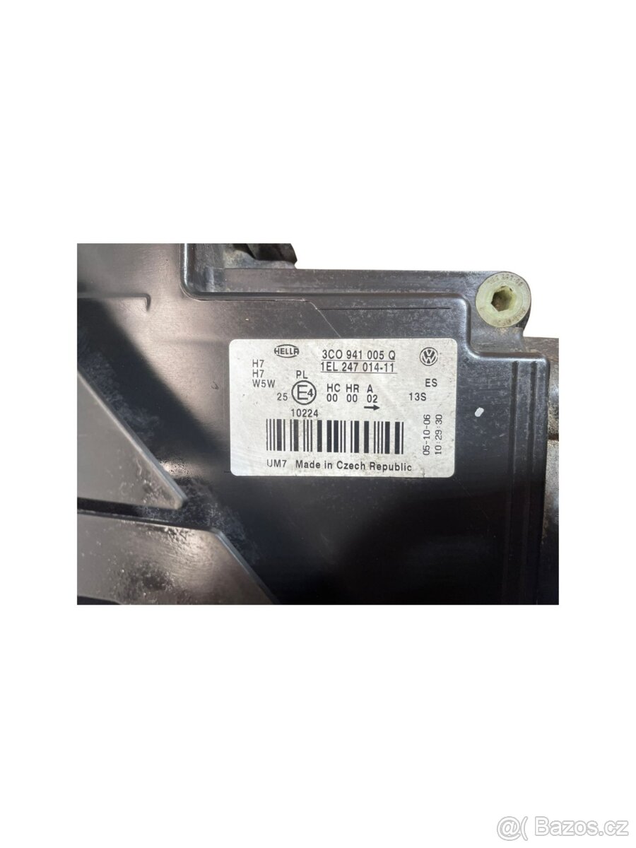 Levý a pravý halogen 3C0941005Q 3C0941006Q VW Passat B6 - 6