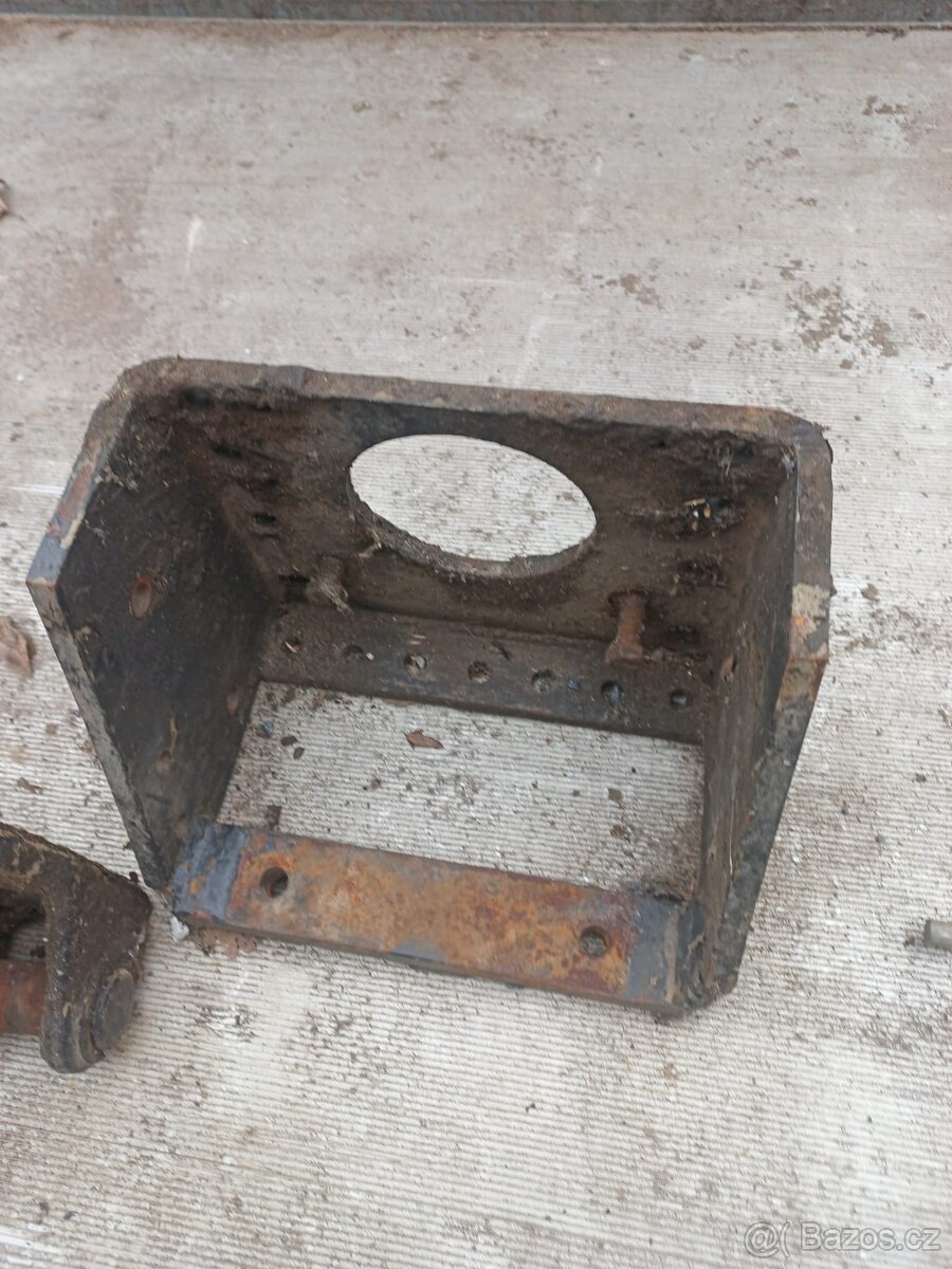 Zetor Crystal sedačka, závěs - 6