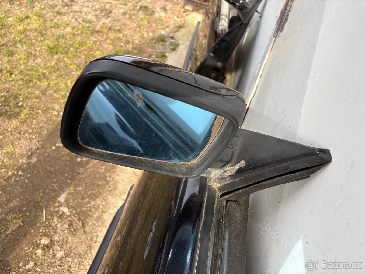 Bmw e36 coupe /cabrio dveře - 6