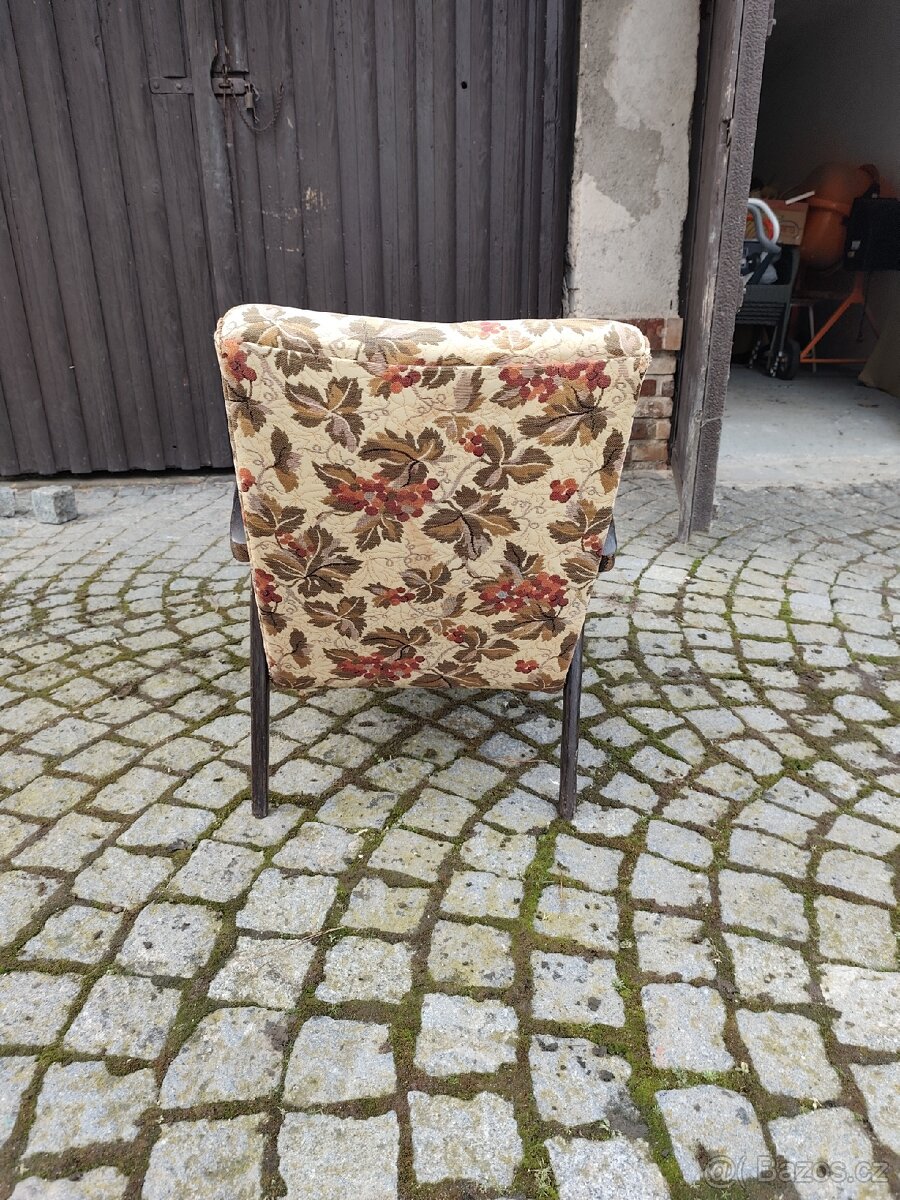 staré křeslo - 6