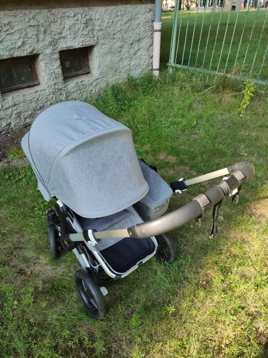BUGABOO Donkey2 Kompletní kočárek Twin - 6