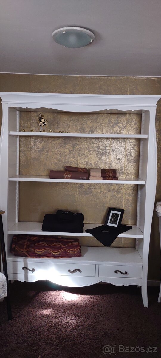 Knihovna bílá, dovoz Itálie - 6