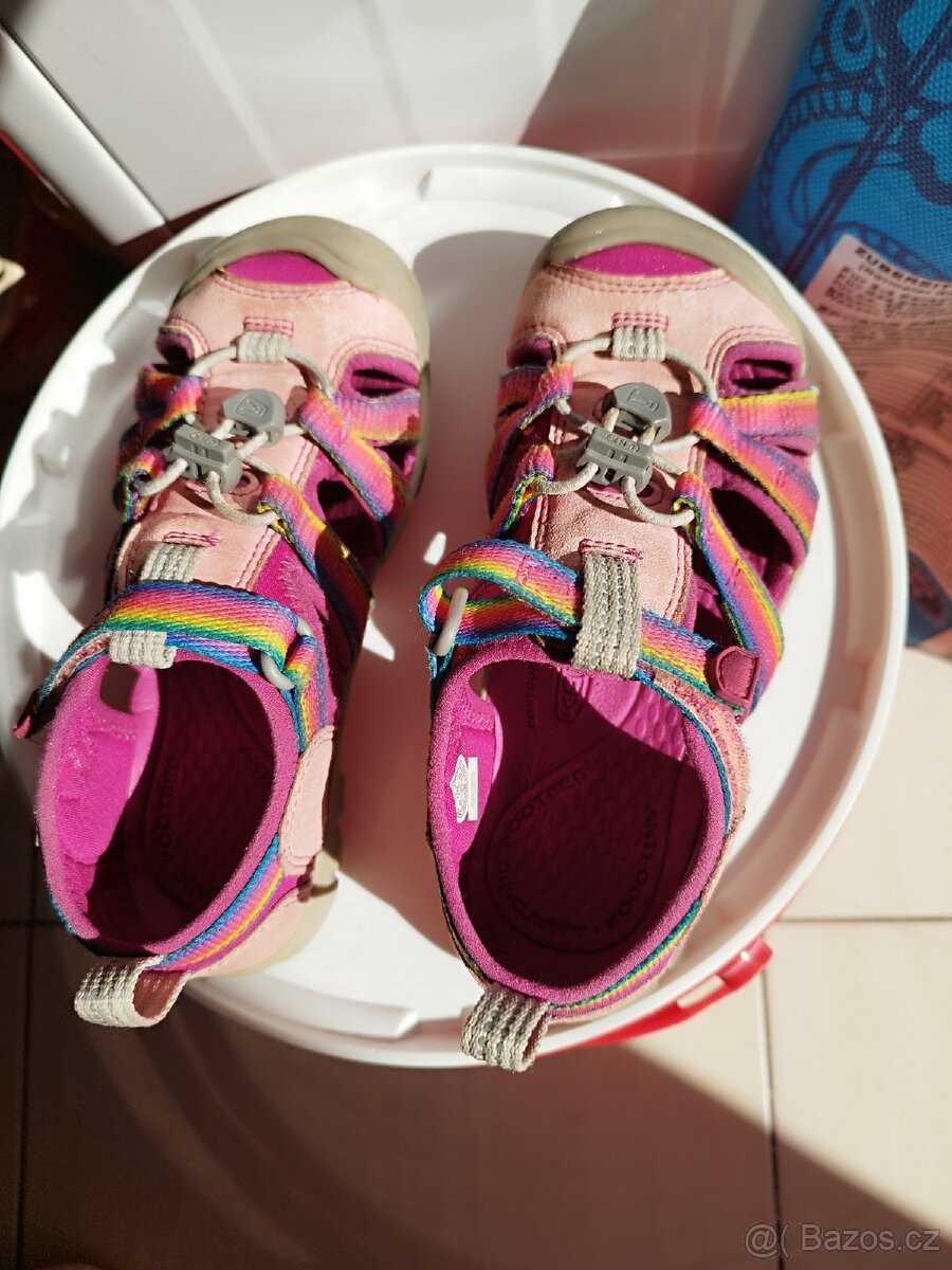 Keen sandály velikost 31, duhové - 6