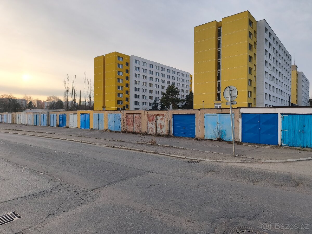 Garáž - Praha - Ruzyně, ul. U Prioru - 6