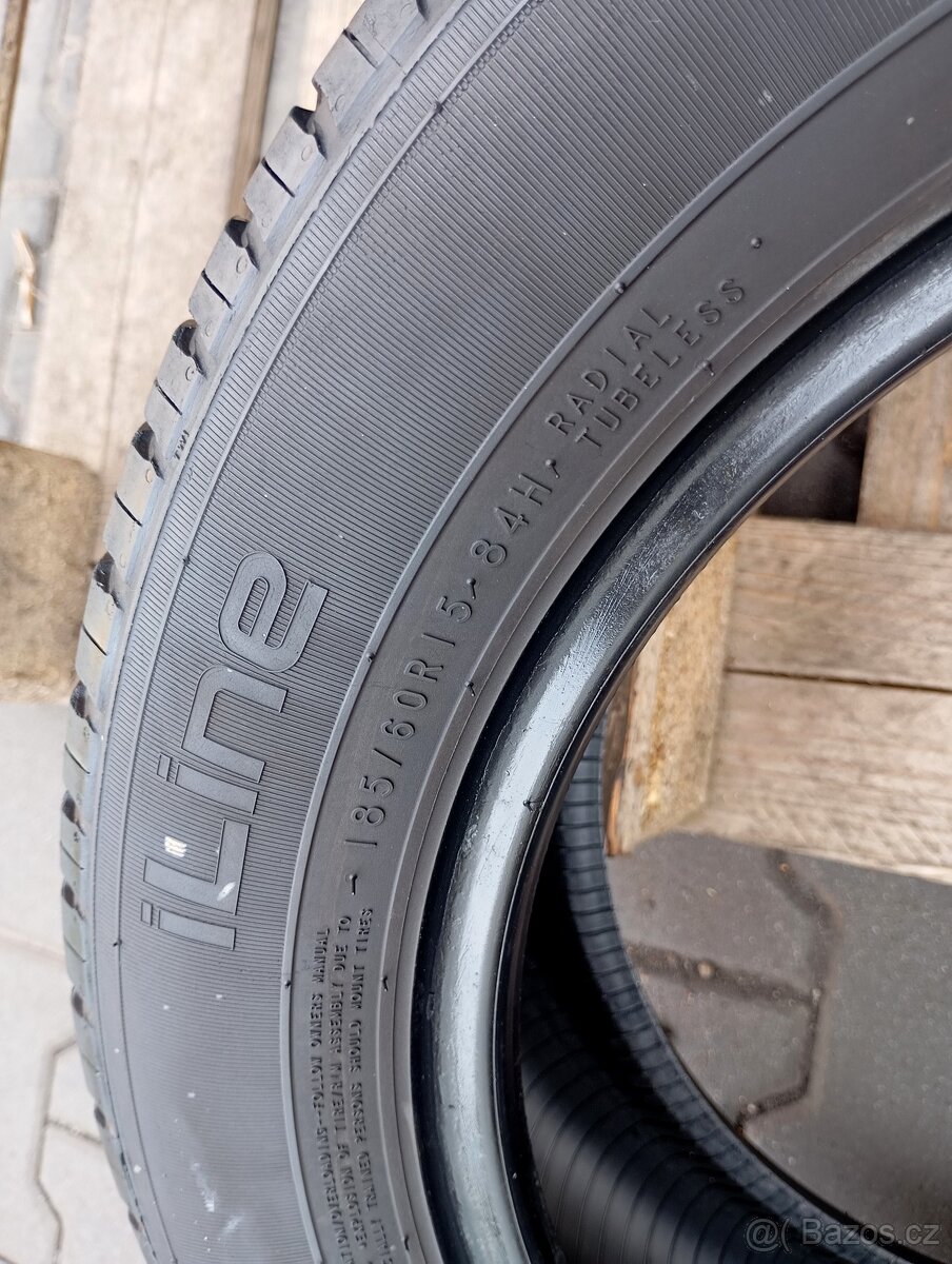 185/60/15 letní pneu nokian - 6