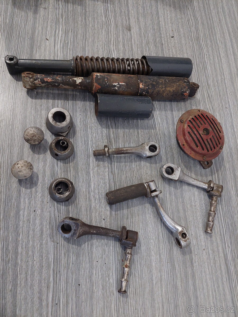 Jawa 50 pionyr, mustang, parez - dily - 6