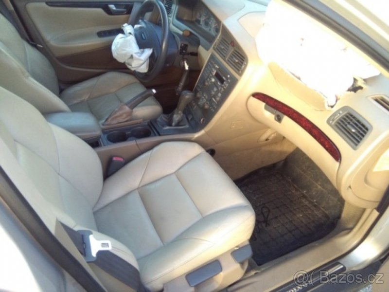 Volvo V70 II 2,3 T5 184Kw 2002 prodám ND - 6