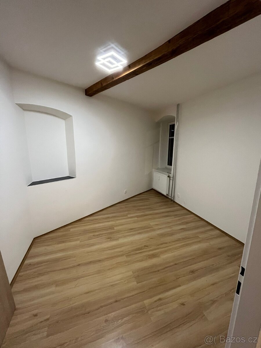 Byt 2+KK, 43 m², Lhenice - 6