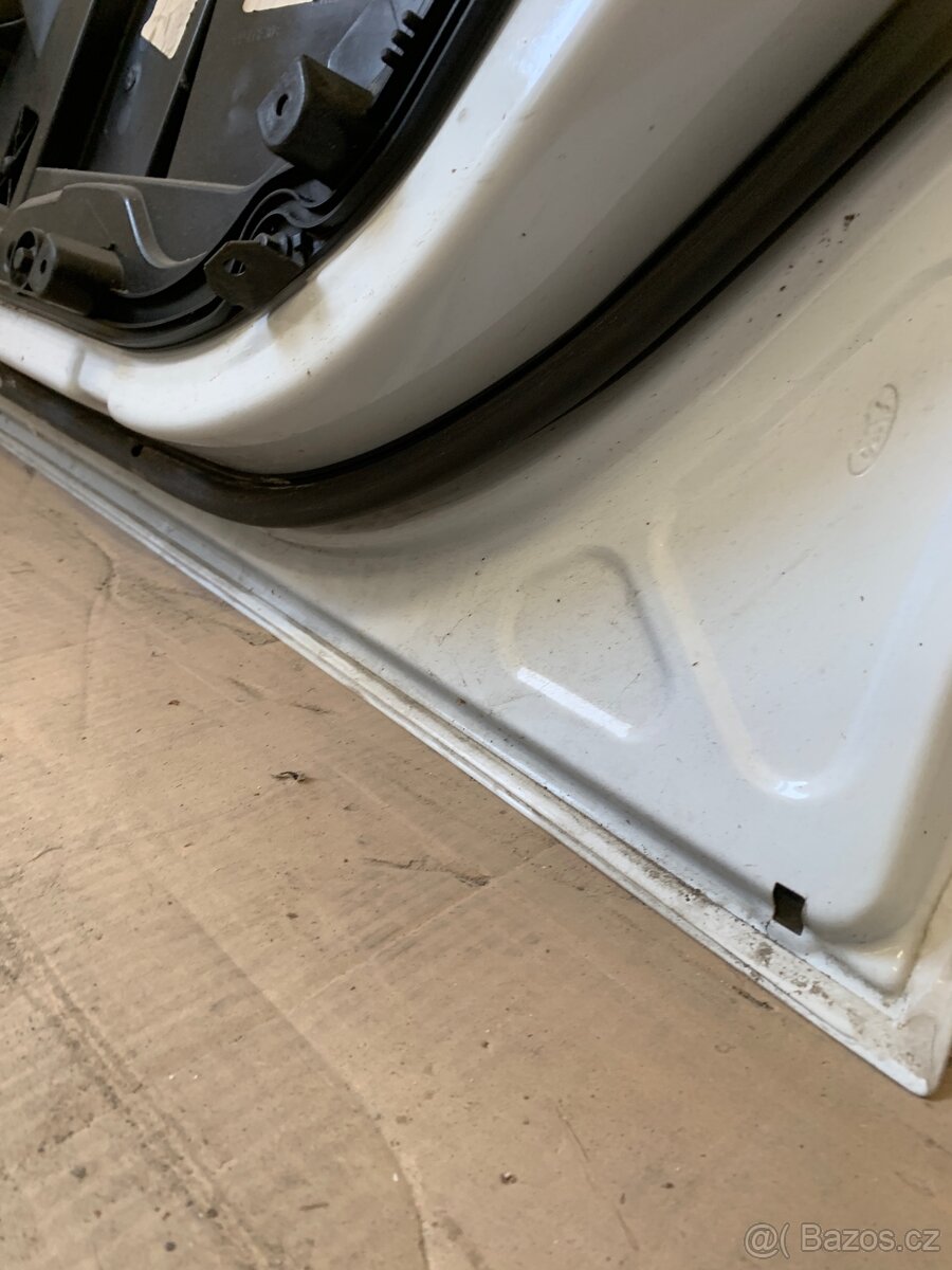 Ford Fiesta 6, 2011, PP dveře - 6