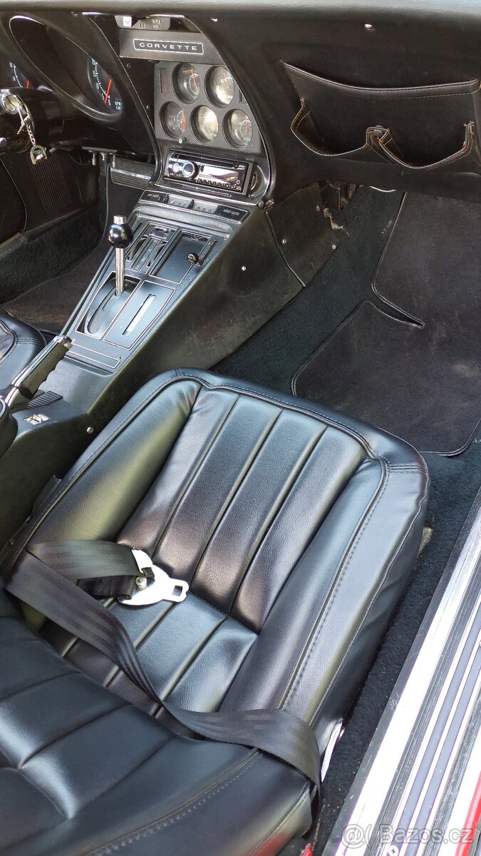 Chevrolet Corvette C3,automat - 6