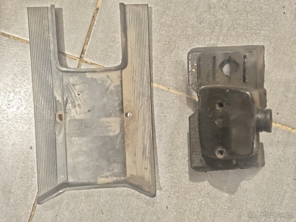 Kryty řetězu, prsíčka,kryt sání a podlážka babetta 207 - 6